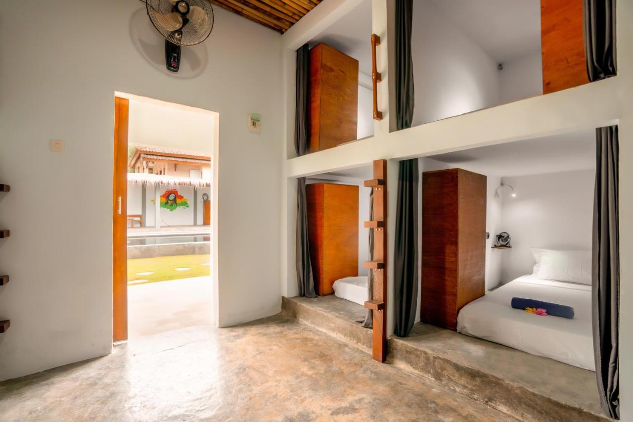 Kuta  Waiwas Hostel מראה חיצוני תמונה